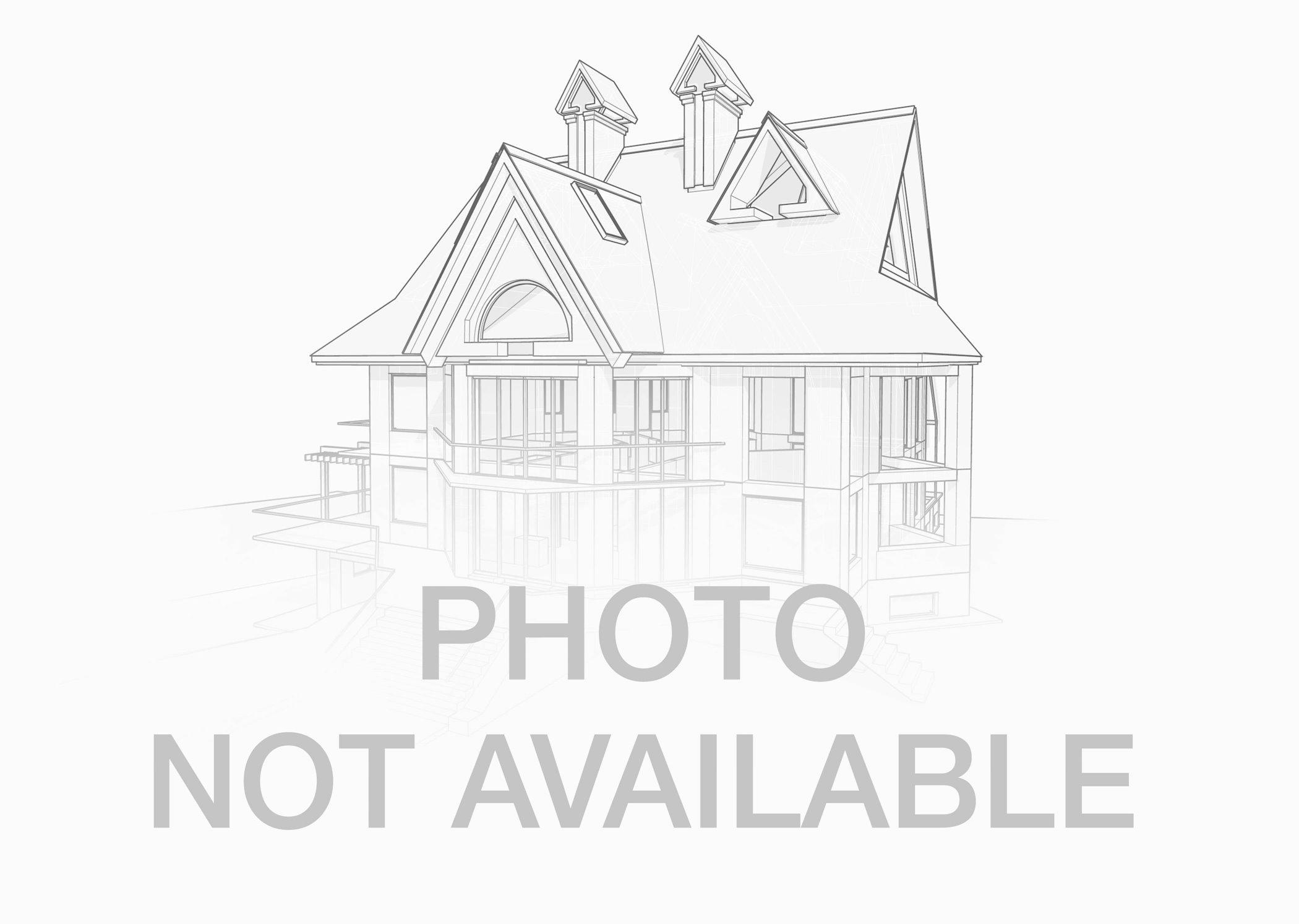 318 S 8th Street 